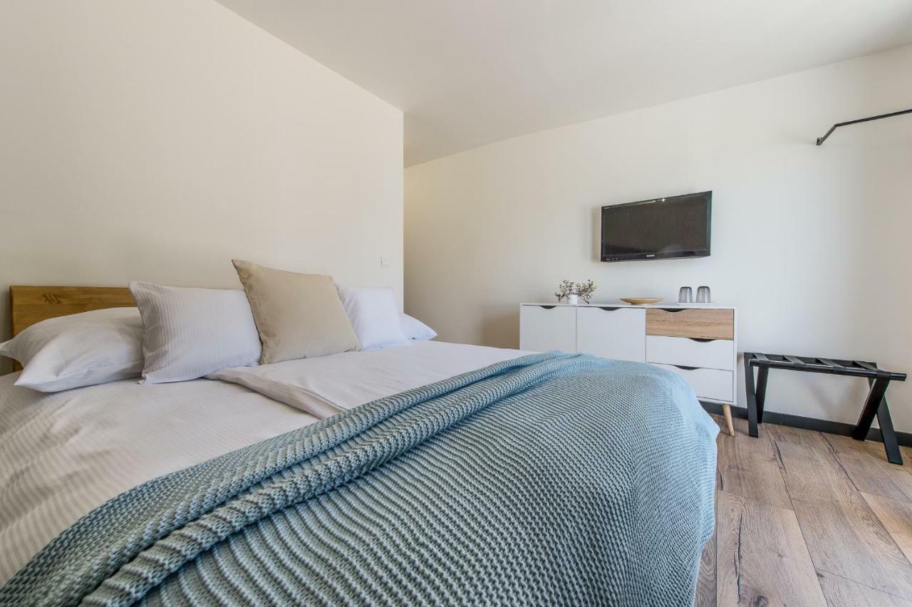 Sofia Boutique Hotel Domasa Dobra Bagian luar foto