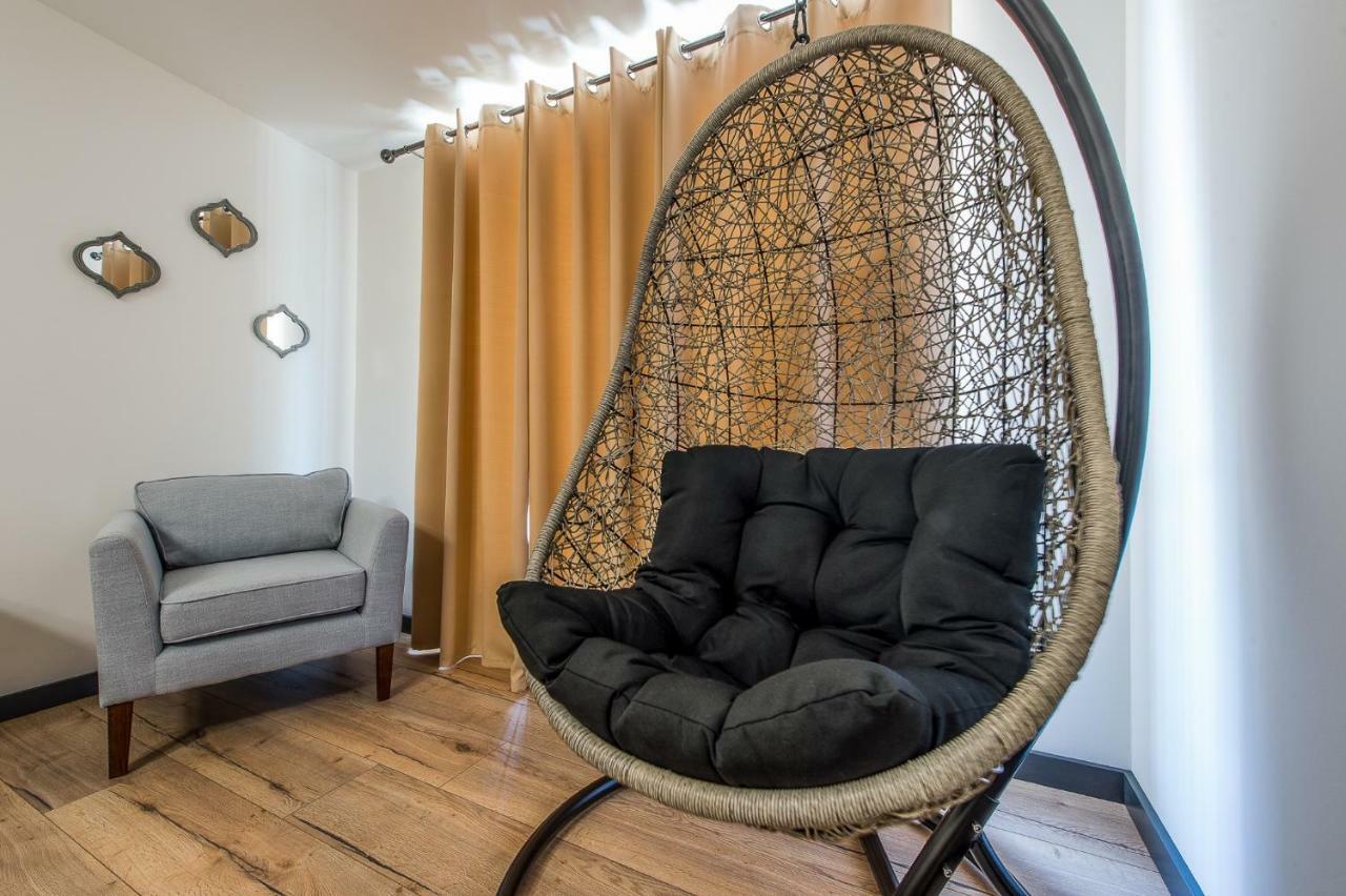 Sofia Boutique Hotel Domasa Dobra Bagian luar foto