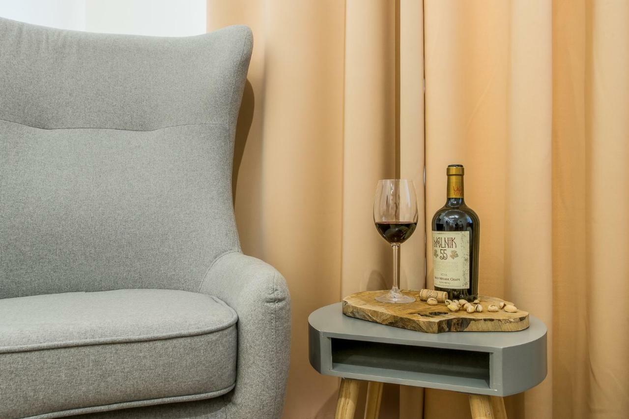 Sofia Boutique Hotel Domasa Dobra Bagian luar foto